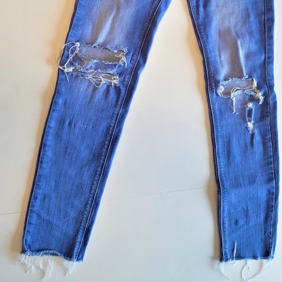 Tally Weijl Distressed Skinny Jean (light washed) - Picture 15 of 15